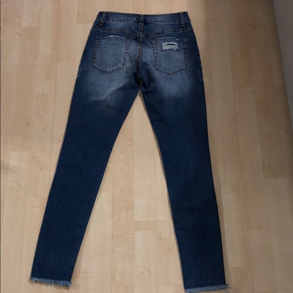 Pearled skinny jeans NWT - Picture 5 of 8